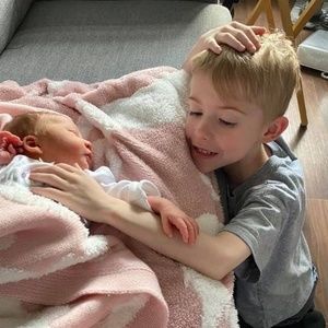 Meet your Posher, Lucie